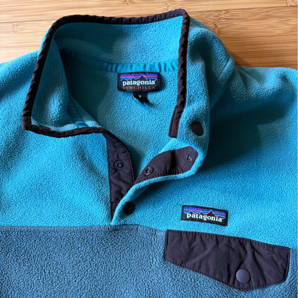 Women’s Patagonia synchilla sweater pullover size M